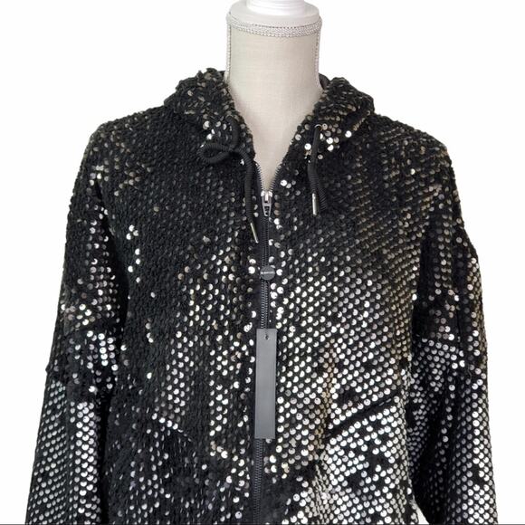BLANKNYC Silver Sequin Bomber Jacket in Black Light NEW - Picture 6 of 15